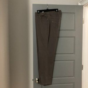 Bandolino Women Mandie Size16 Straight Denim Jeans